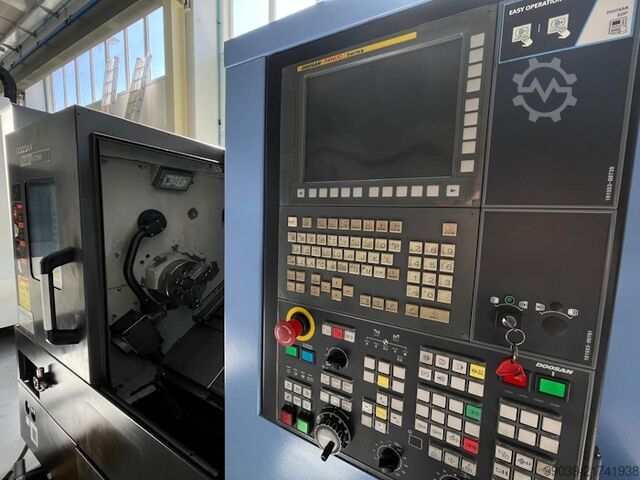 DOOSAN Puma GT 2100 CNC lathe DOOSAN Puma GT2100