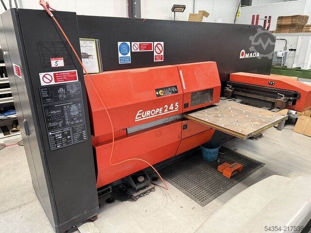 CNC-Revolverstanze Amada Europe 245