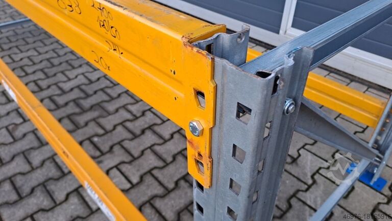 Work bench Werkbank / Universal Abm.: 2.890x1.100x1.000mm(BxTxH)