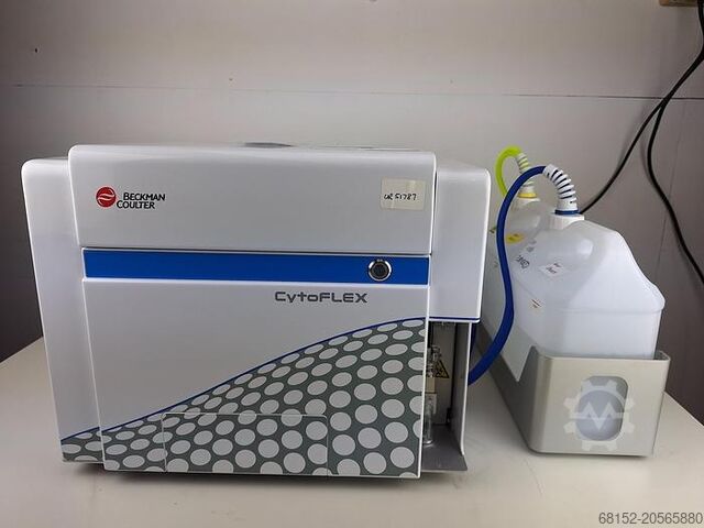 Beckman Coulter CytoFLEX A00-1-1102 Flow Cytometer Beckman Coulter CytoFLEX A00-1-1102