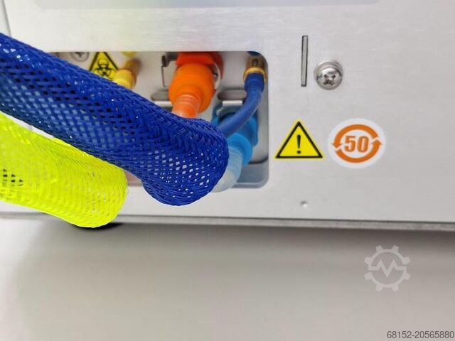 Beckman Coulter CytoFLEX A00-1-1102 Flow Cytometer Beckman Coulter CytoFLEX A00-1-1102