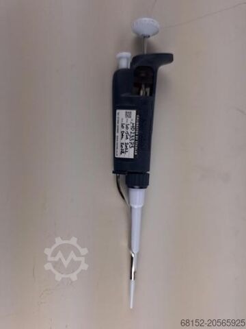 Gilson Pipetman Liquid handling device Gilson Pipetman
