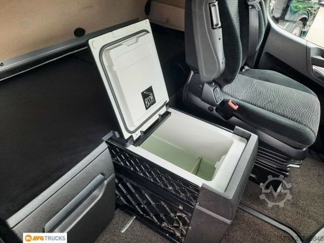 Volumen SZM MERCEDES-BENZ 1851 LS ACTROS Giga Retarder Standklima Alu