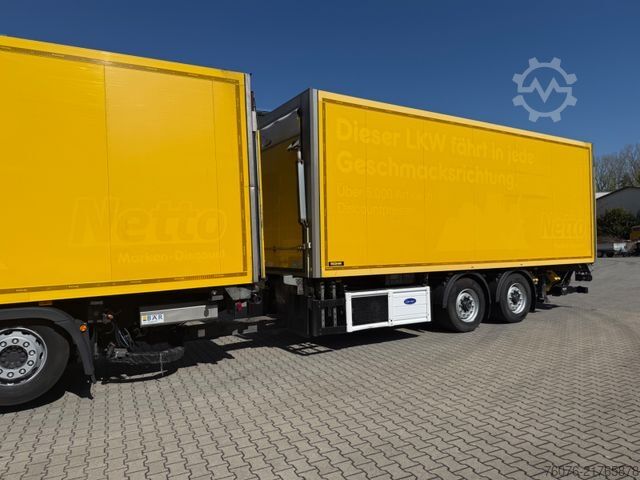 Refrigerated truck MERCEDES-BENZ 2540 LL 6x2/4 Kühlkoffer 8.2m LBW 2,5t  Carrier