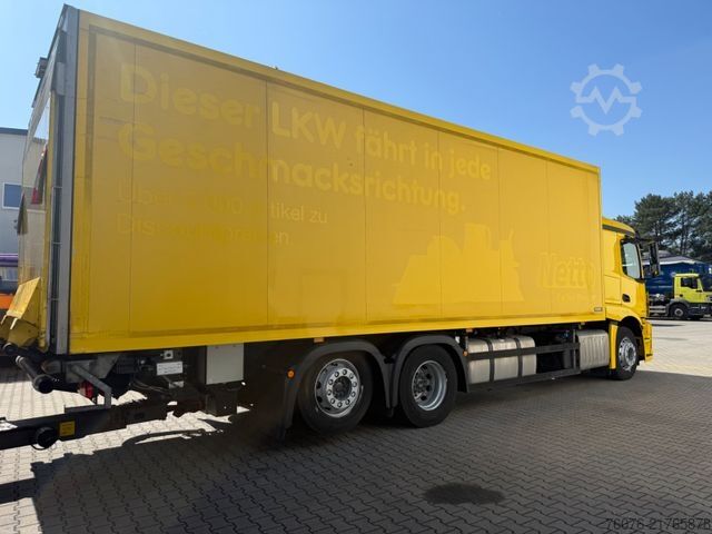Refrigerated truck MERCEDES-BENZ 2540 LL 6x2/4 Kühlkoffer 8.2m LBW 2,5t  Carrier