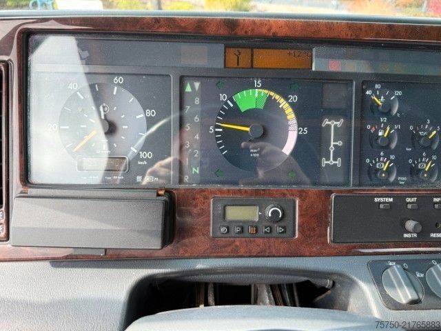 Three-sided tipper truck MERCEDES-BENZ Actros 1831 4x4 Meiller Kipper + Kupplung,