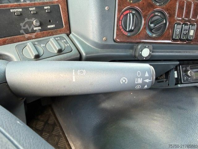 Three-sided tipper truck MERCEDES-BENZ Actros 1831 4x4 Meiller Kipper + Kupplung,