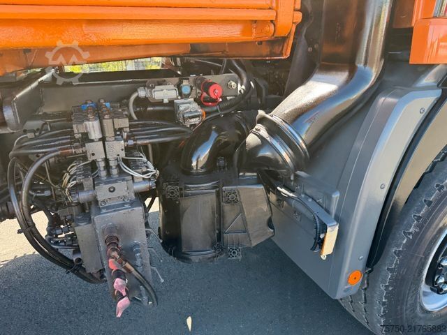 Three-sided tipper truck MERCEDES-BENZ Actros 1831 4x4 Meiller Kipper + Kupplung,