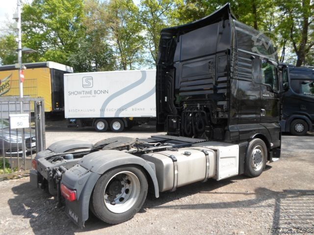 Volume tractor unit MAN TGX 18.510