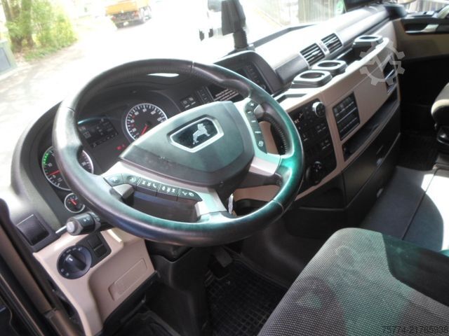 Volume tractor unit MAN TGX 18.510