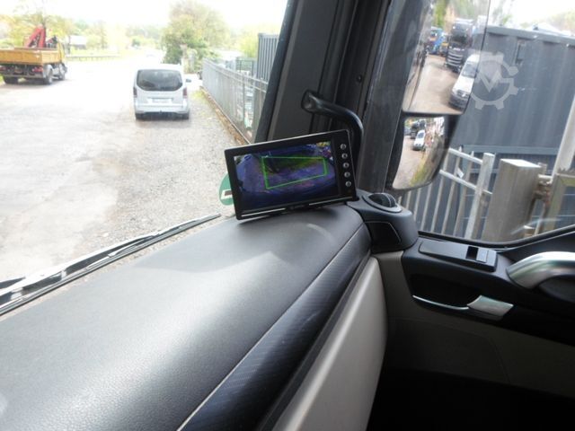 Volume tractor unit MAN TGX 18.510