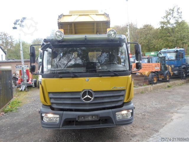 Tipper truck MERCEDES-BENZ 1330 K/ Meiller Kipper