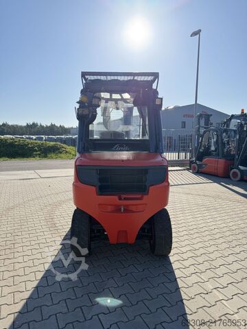 Diesel Forklift Linde H35D-02