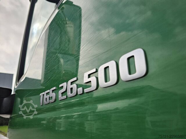 Timber transporter MAN 26.500 TGX