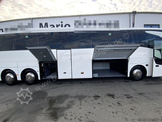 Touring car Mercedes-Benz L 17 RHD