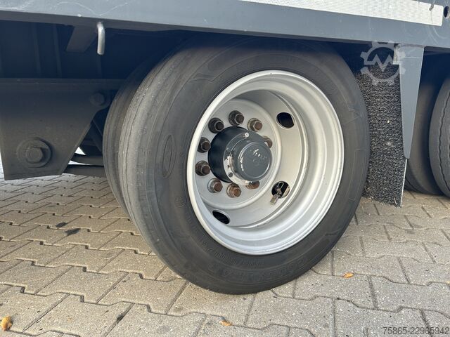 Tieflader Jumbo Groenewegen T 0152 D / Semi Dieplader / Auto - ...