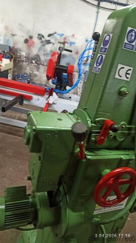 Schleifmaschine/Schärfgerät für Bandsägeblätter BR szlifierka ostrzałka do pił trakowych br szlifierka ostrzałka do pił trakowych br