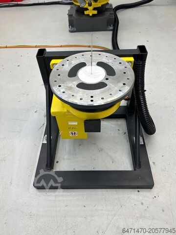 Industrial robot FANUC M-710IC 45M