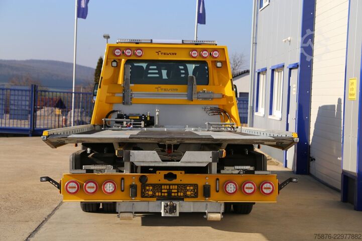 Wrecker IVECO DoKa 70C18H/P Schiebeplateau