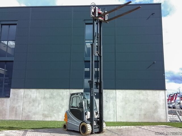 Electric forklift Still RX 60-50