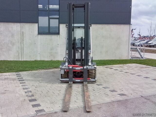 Electric forklift Still RX 60-50