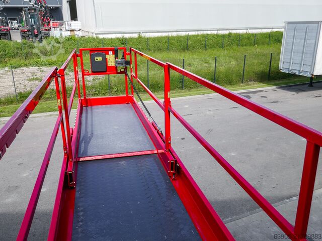 Scissor platform Magni ES 2212E