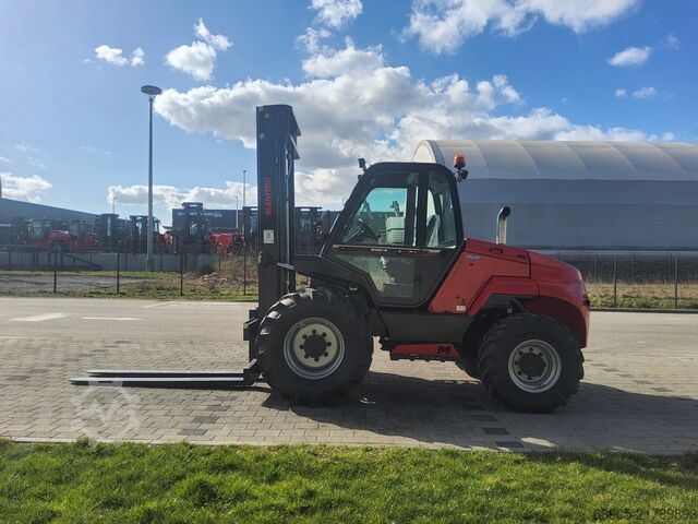 All-terrain forklift Manitou M 50-4 D