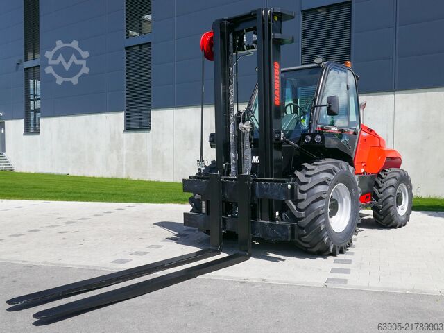 All-terrain forklift Manitou M 50-4 D
