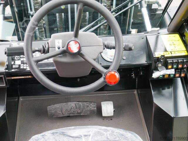 All-terrain forklift Manitou M 50-4 D