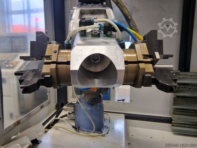 CNC Hartdrehmaschine Hardinge CNC-Drehmaschine / FMB Unirobot GT27SP GG-121