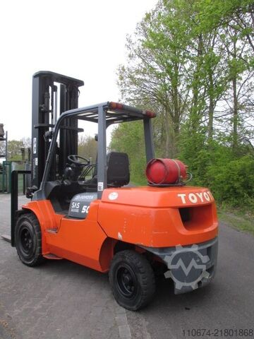LPG Forklifts Toyota 02-7FGA50