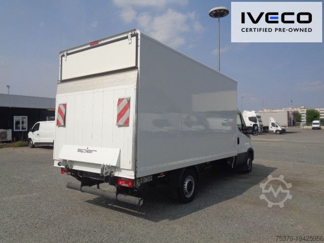 Box van IVECO DAILY 35S16
