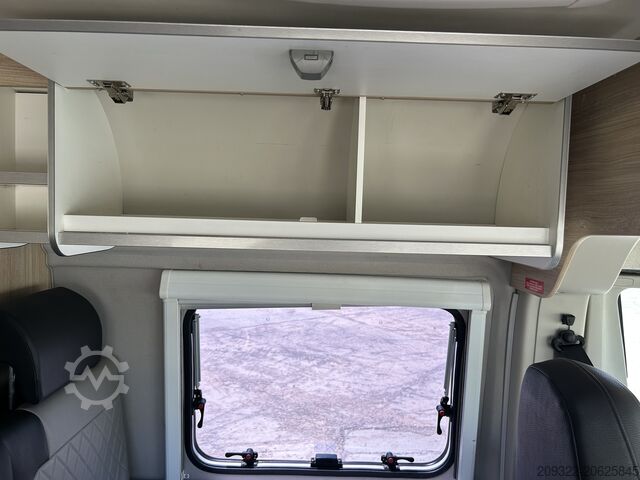 Caravan/camper Fiat Weinsberg Carabus 600 K | 4 Posti Letto | Completamente Attrezzato