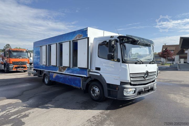 Refrigerated truck Mercedes-Benz Atego 1021 Eiswagen Hebebühne / Swiss-Vehicle