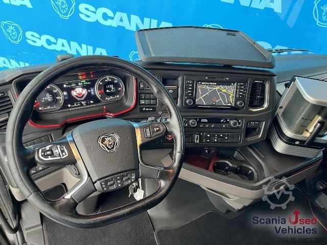 Standard tractor unit Scania S 520 A4x2NB V8 RETARDER DIFF-L FULL AIR 9T P-AIRC