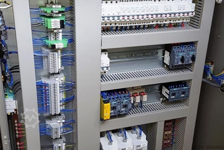 Bag forming, filling and sealing machine Rovema VPI & VPX for coffee beans packaging