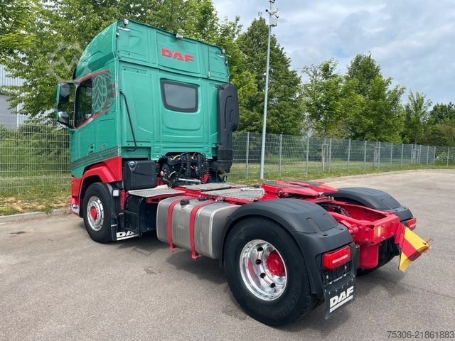 Standard tractor unit DAF FT XF 530 NGD PXP 4x4