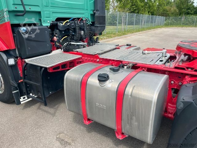 Standard tractor unit DAF FT XF 530 NGD PXP 4x4