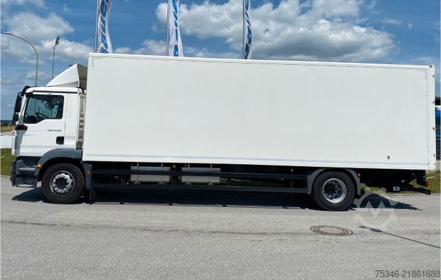 Box truck MAN TGM 18.290 BL Koffer 8,35m/LBW 3 to/ nur 190 tkm