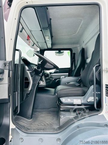 Box truck MAN TGM 18.290 BL Koffer 8,35m/LBW 3 to/ nur 190 tkm
