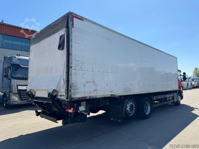 Refrigerated truck SCANIA P 280 Kühlkoffer mit BÄR Ladebordwand / Kiesling