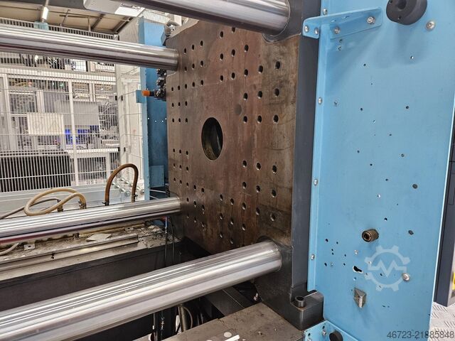 Injection molding machine DEMAG Systec 210/580-430