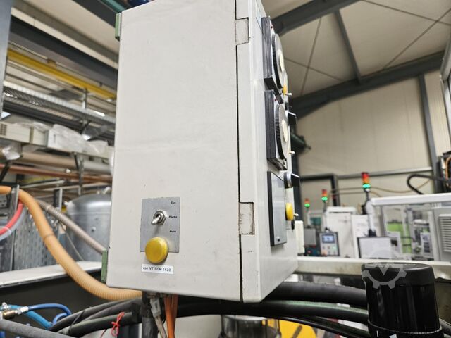 Injection molding machine DEMAG ergotech-system 500/370-200
