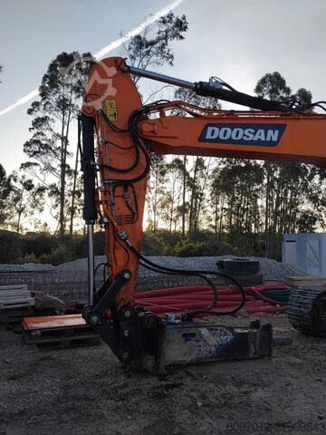 Crawler excavator DOSSAN DX300LC - 7K
