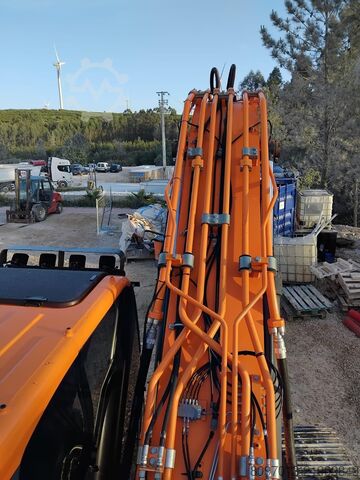 Crawler excavator DOSSAN DX300LC - 7K