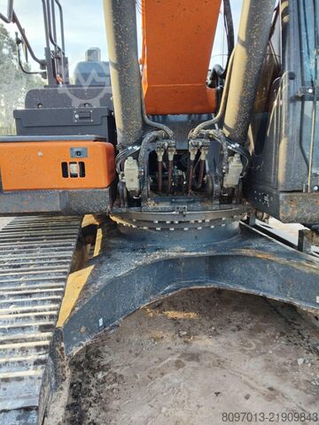 Crawler excavator DOSSAN DX300LC - 7K