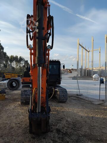 Crawler excavator DOSSAN DX300LC - 7K
