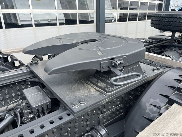Mercedes-Benz Arocs 4058 AS 6x6 Tractor Head 180T Push Pull EURO-3 Mercedes-Benz Arocs 4058 AS 6x6 Tractor Head 180T Push Pull E...