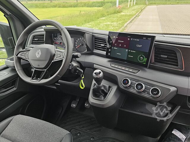 High-roof van RENAULT MASTER L3H2 3.5t Blue