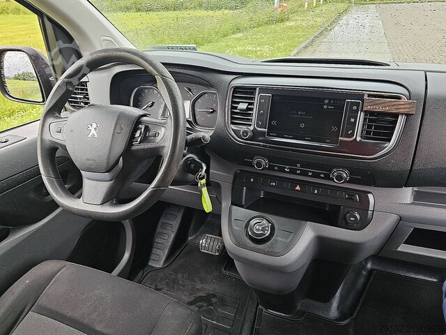 High-roof van PEUGEOT EXPERT